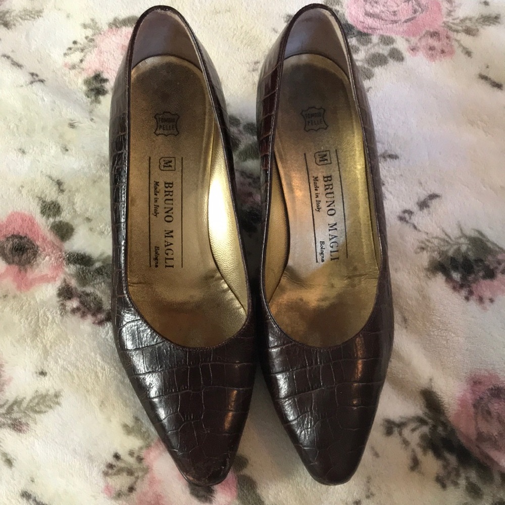 Bruno Mali snake print heels. Good condition. 💎💼